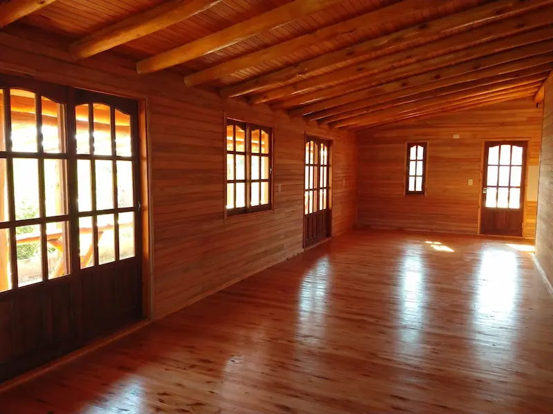 Interior Cabaña tipo salón